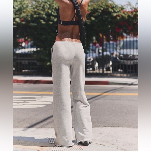 FREE PEOPLE STANCE FLARE SWEATPANTS SIZE L MSRP $78.00 NWT - Picture 2 of 10